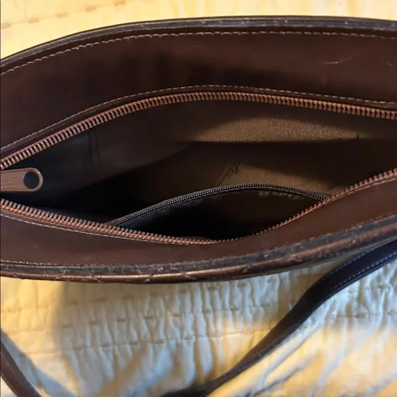 Etienne Aigner Brown Quilted Shoulder Bag - Picture 4 of 4